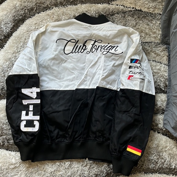 Motorcycle Jacket - Picture 2 of 3